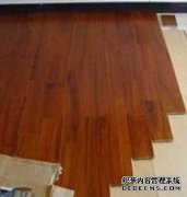 <b>打蜡家具延杏耀续红木生命力</b>