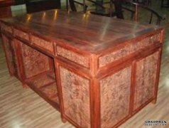 <b>杏耀给家具撑起“防潮伞</b>